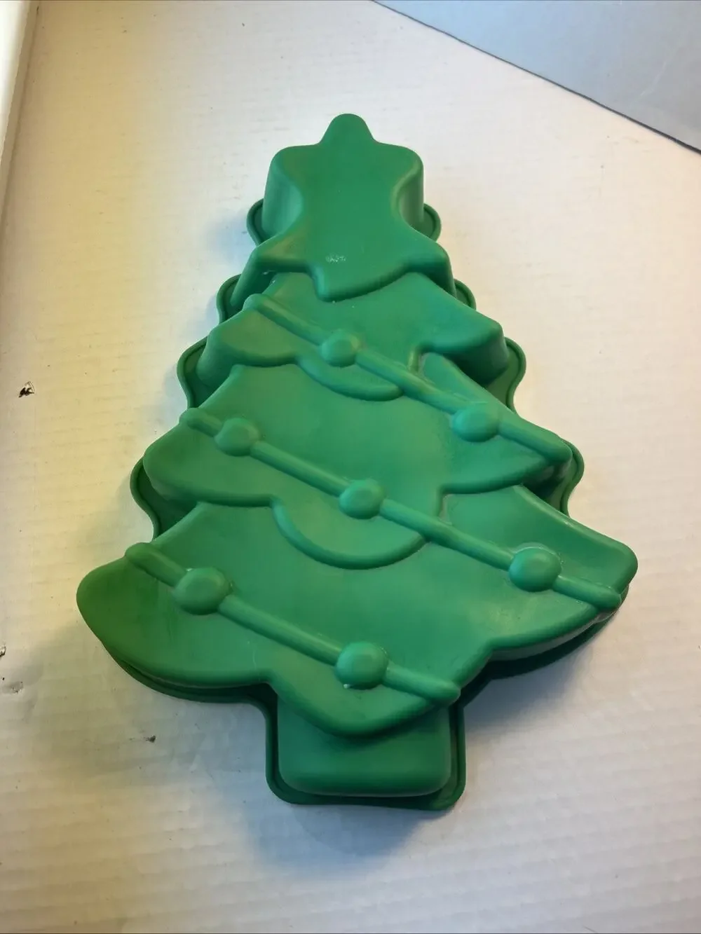 Christmas Tree Cake Pan, 3D Large Silicone Baking Molds, Green
